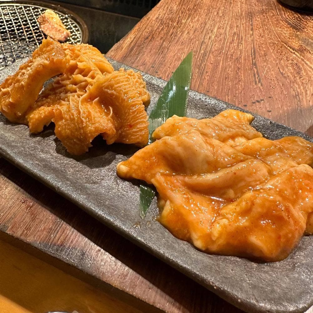 新鮮ホルモン料理 萬の屋 上本町店