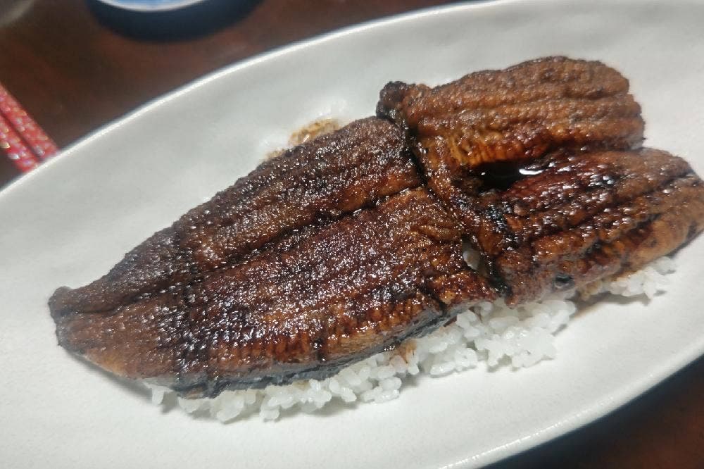 桝八川魚商店