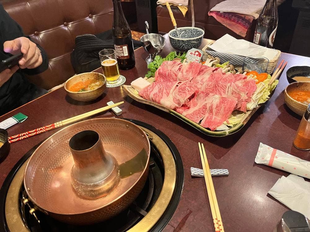 鍋料理のむかい