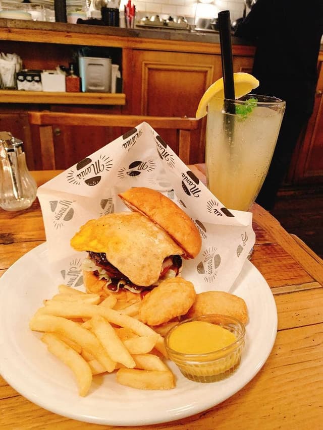 Burger Mania 広尾 - サブ画像1