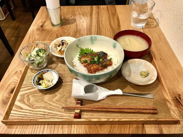 イエローハウス - サブ画像1