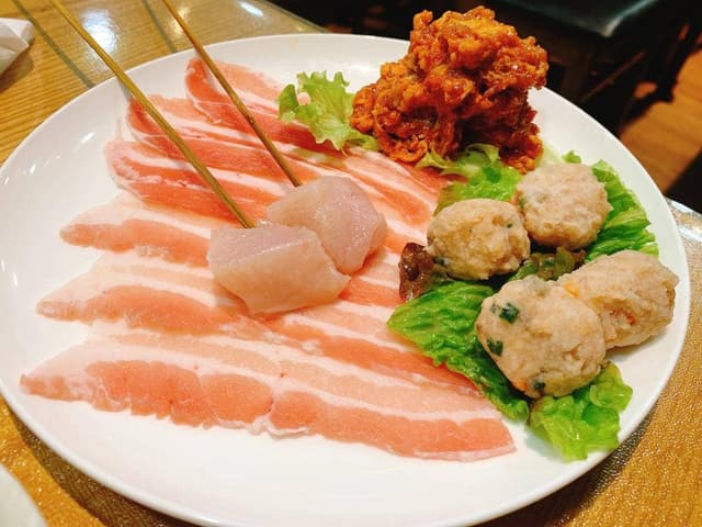 赤白しゃぶしゃぶ 麻辣TAN - サブ画像1