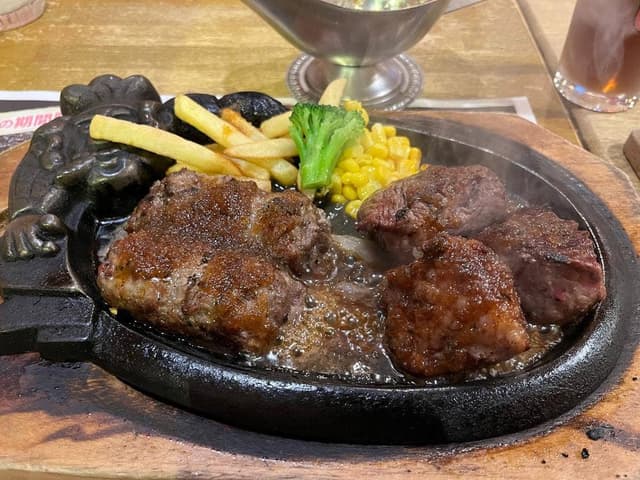 ブロンコビリー 彦根店 - サブ画像1