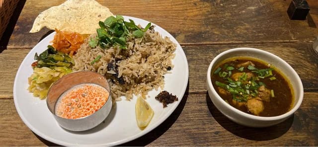 タンブリン カレーアンドバー - サブ画像1