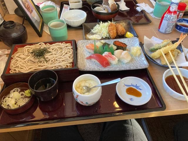 とんでん 南成瀬店 - サブ画像1