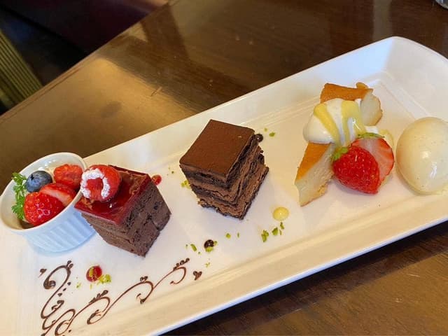 レニエ 本店 - サブ画像1