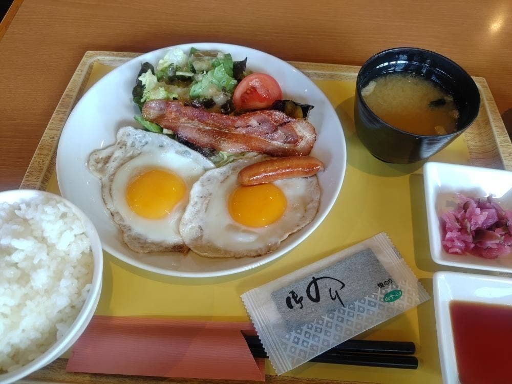 ロイヤルホスト 宝塚店