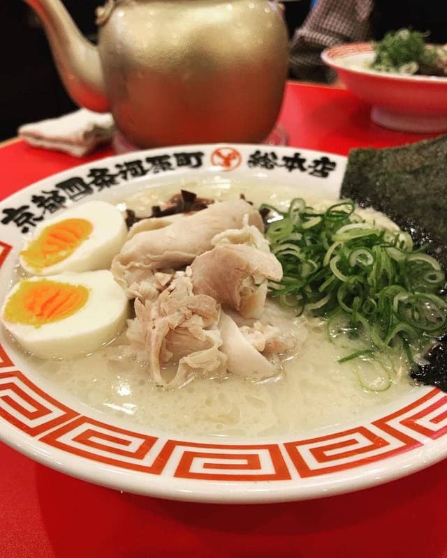 豚骨ラーメン ずるる 総本店 - サブ画像2