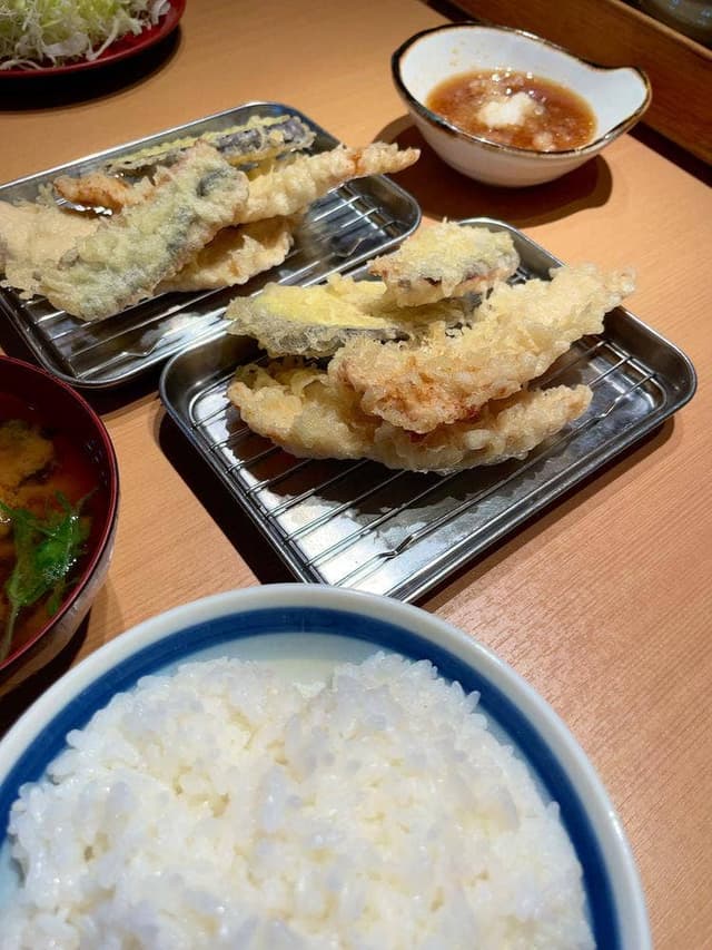 天ぷら 海鮮 よし平 - サブ画像2