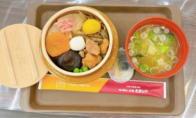 峠の釜めし売店 東部湯の丸サービスエリア 下り - サブ画像1