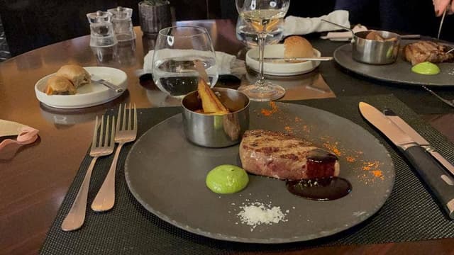 メトロポリタングリル ヒルトン東京 - サブ画像2