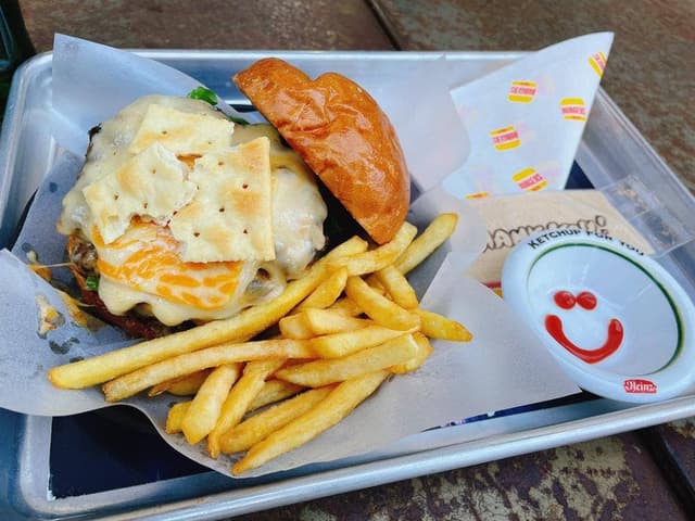 BURGERS TOKYO - サブ画像2