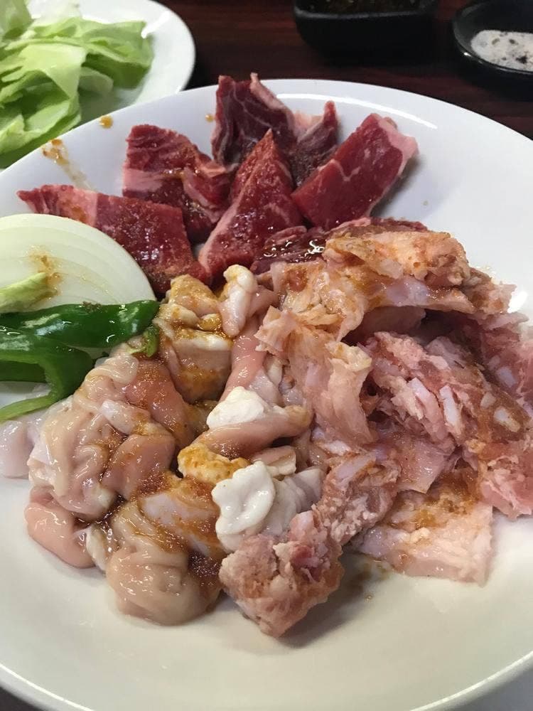 やじろべー焼肉ハウス