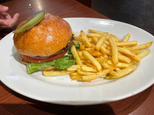 Wolfgang Puck Cafe Express 原宿竹下通り店 - サブ画像1