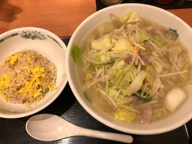 日高屋 久喜東口店 - サブ画像3
