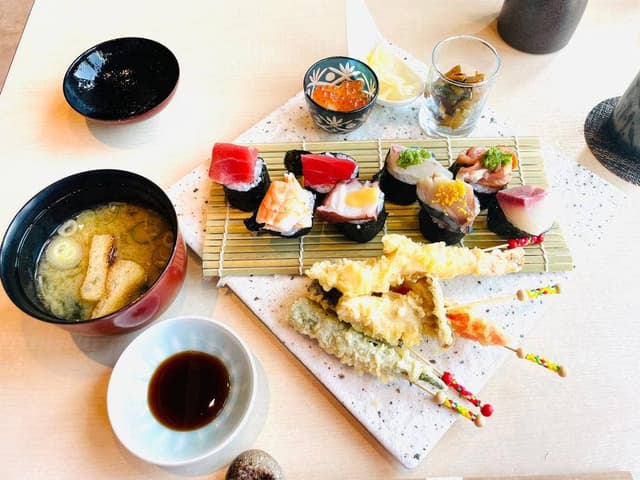 築地 孫右衛門 ミント神戸店 - サブ画像1