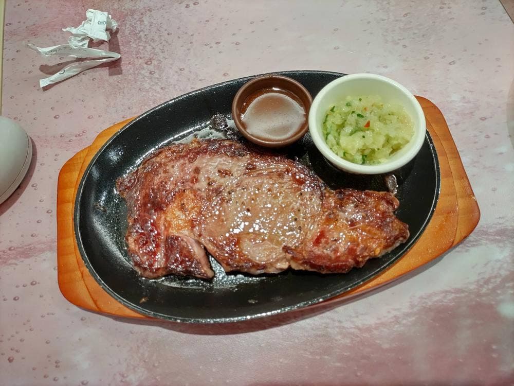 サイゼリヤ 川崎モアーズ店