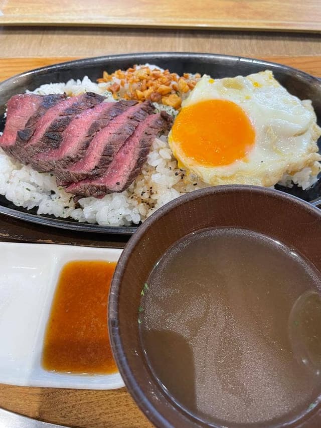 本気の薪焼きステーキ 御殿場プレミアム・アウトレット店 - サブ画像1