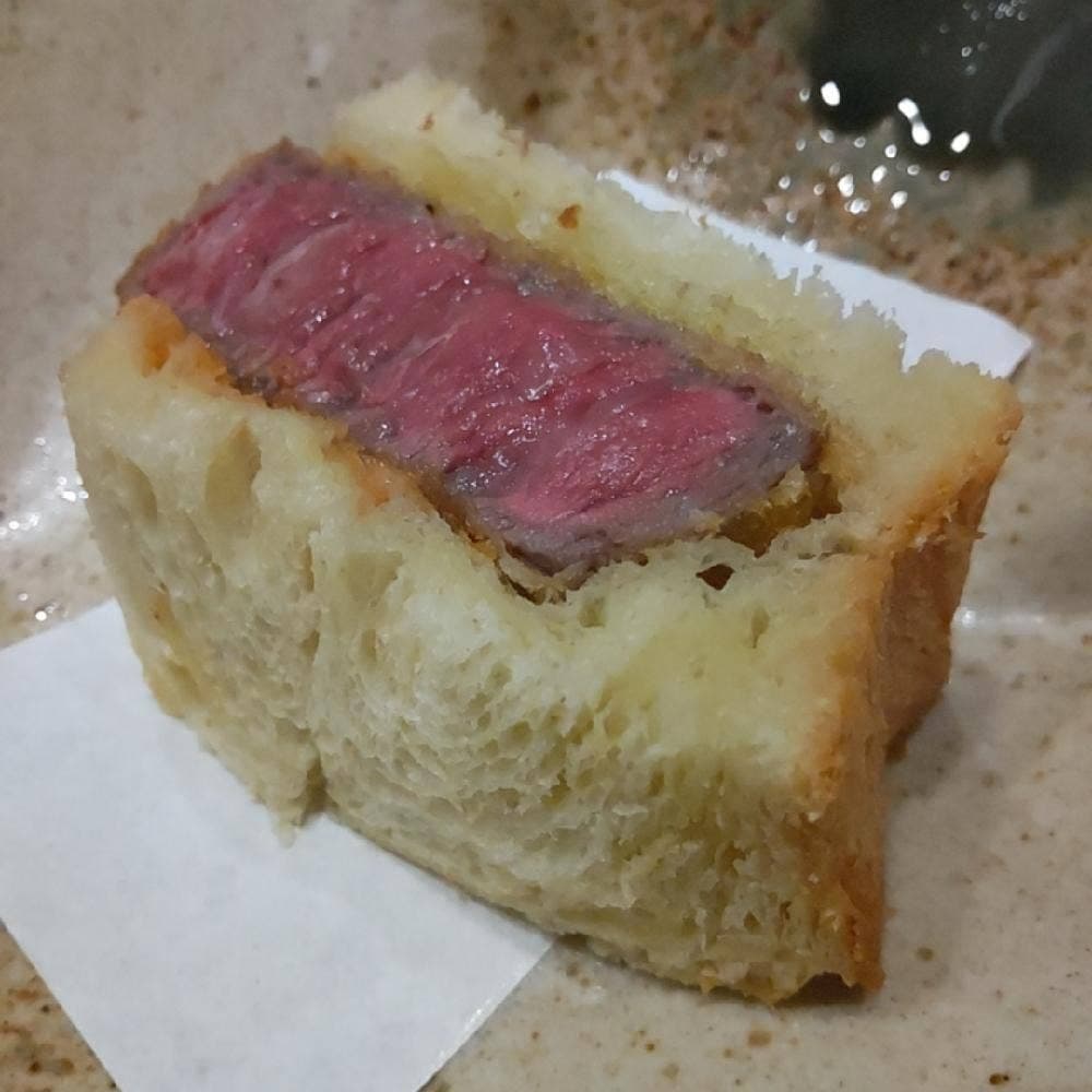 肉割烹 門