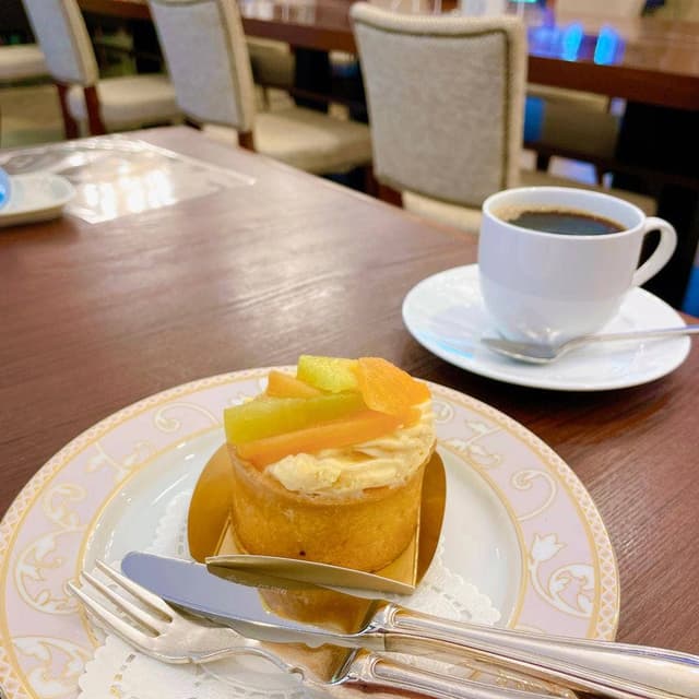 カフェレストラン ポルテ ロイヤルホールヨコハマ - サブ画像1