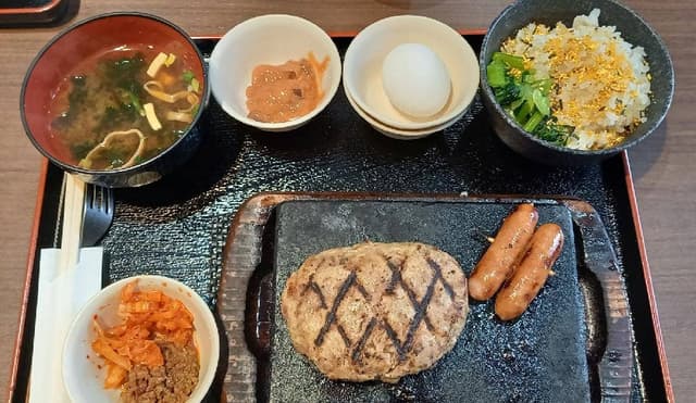 感動の肉と米 長久手店 - サブ画像2