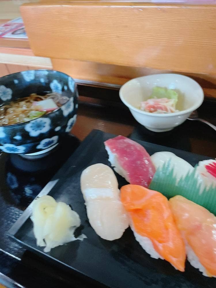 さなえ寿司