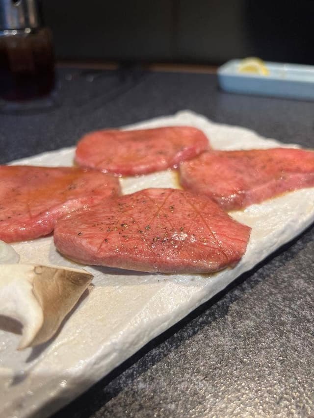 炭火焼肉 萬大 - サブ画像1