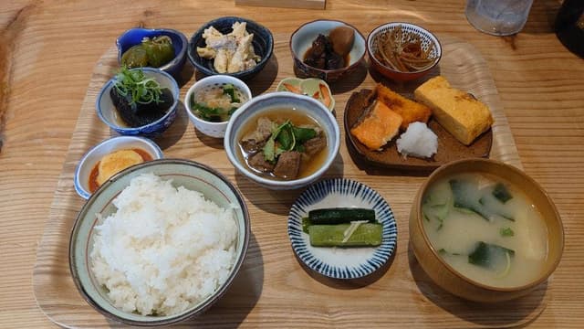 スミレ茶屋 - サブ画像2