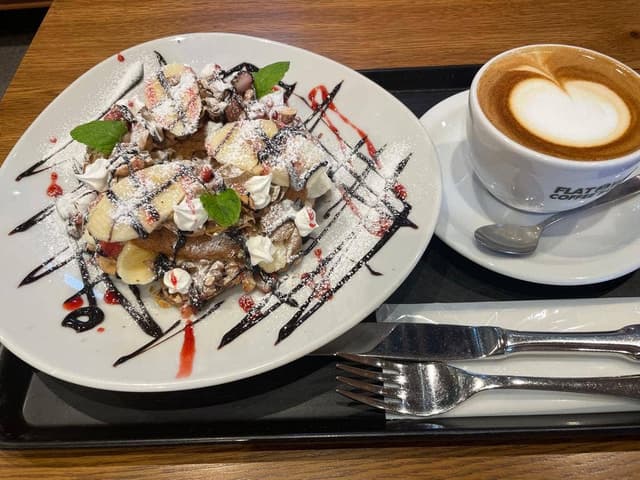 FLAT WHITE COFFEE FACTORY 荒井店 - サブ画像1