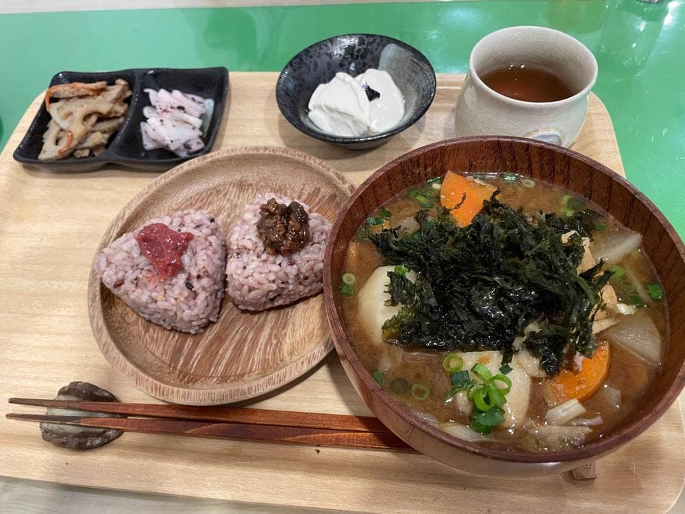 カフェ ぴんころのなえ