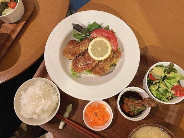 榴岡の食卓 eato - サブ画像1