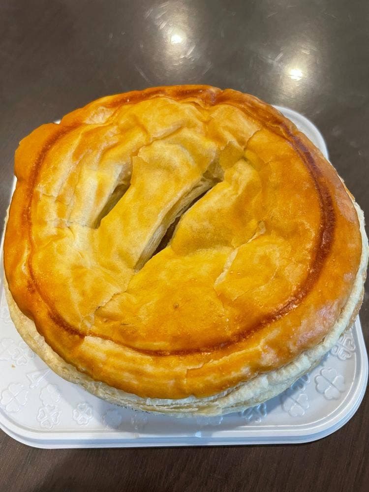 手作りアップルパイ専門店 クヴェレ 伽羅苑