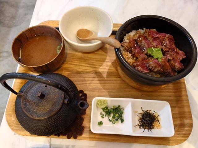 お肉食堂 にくきゅう - サブ画像1
