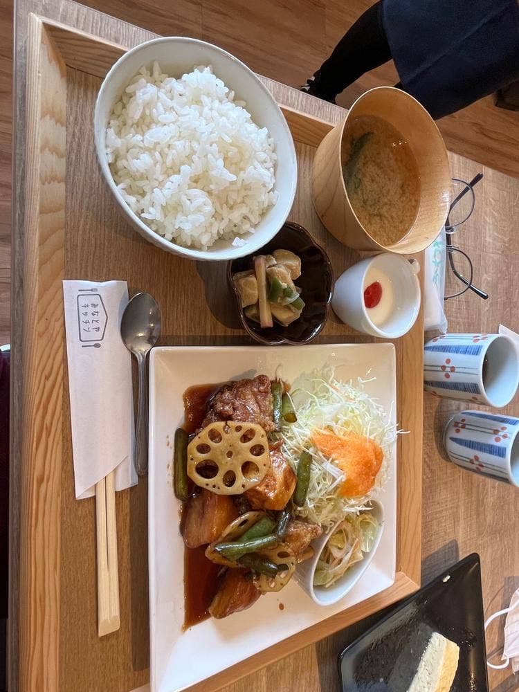 みなとやキッチン