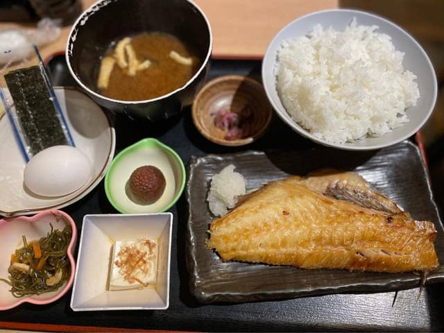 炉端焼き 魚然 銀座三丁目店 - サブ画像1