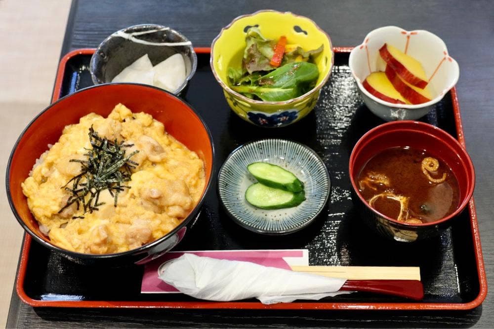 備長炭 串・焼鳥 ゆるり