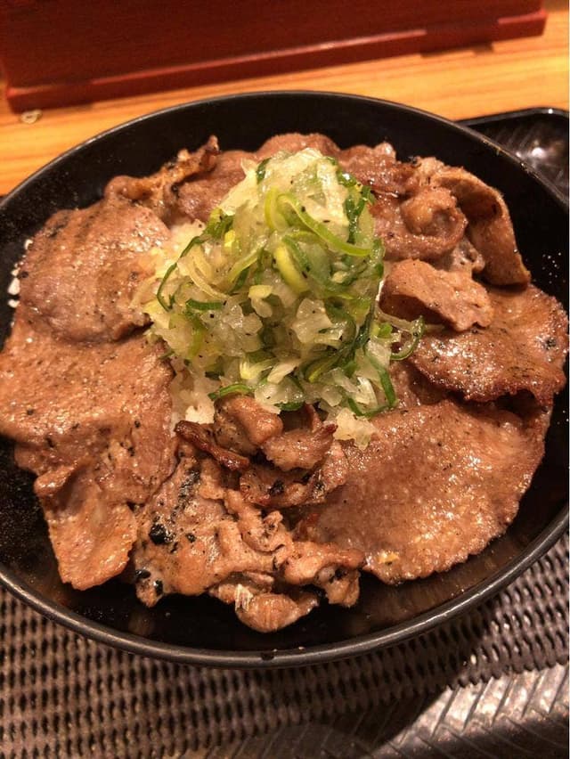 カルビ丼とスン豆腐専門店 京都韓丼 大分中島店 - サブ画像3