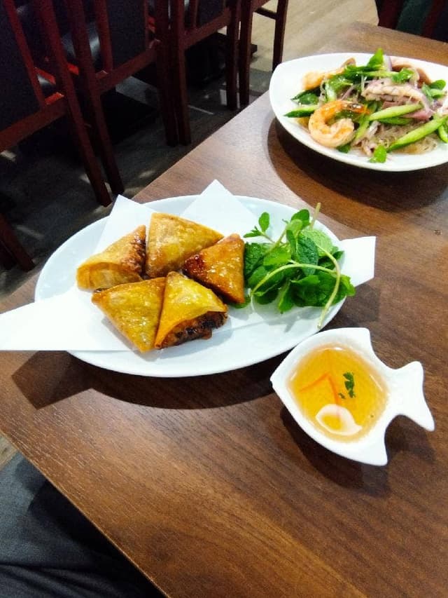 Hà Nội Restaurant 姫路駅前店 - サブ画像1