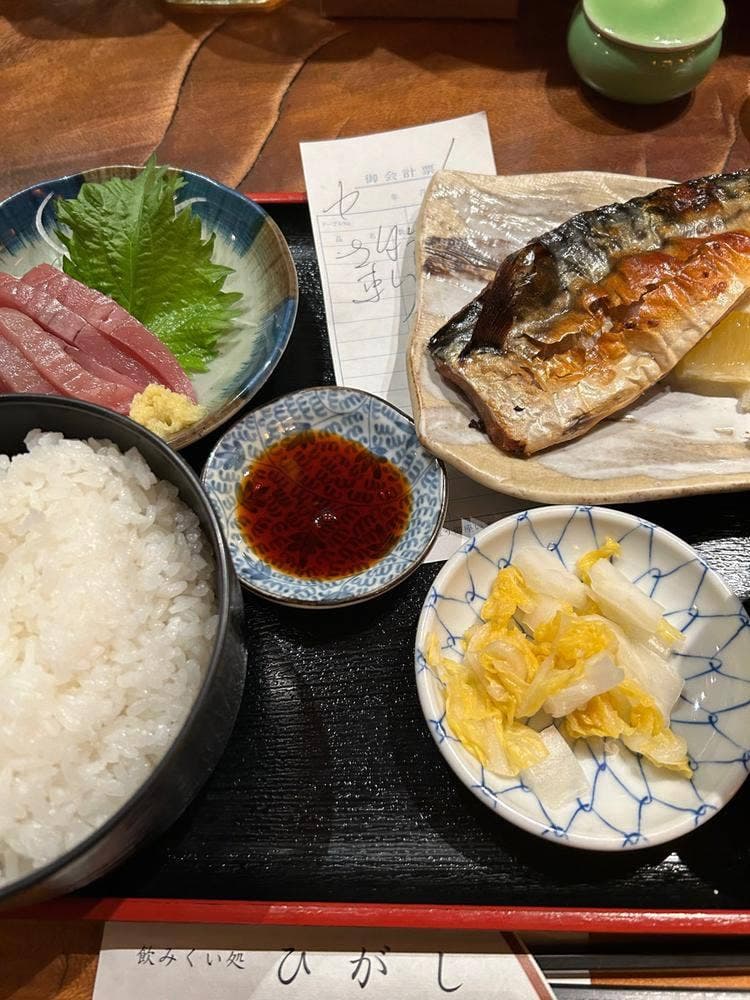 飲みくい処 ひがし