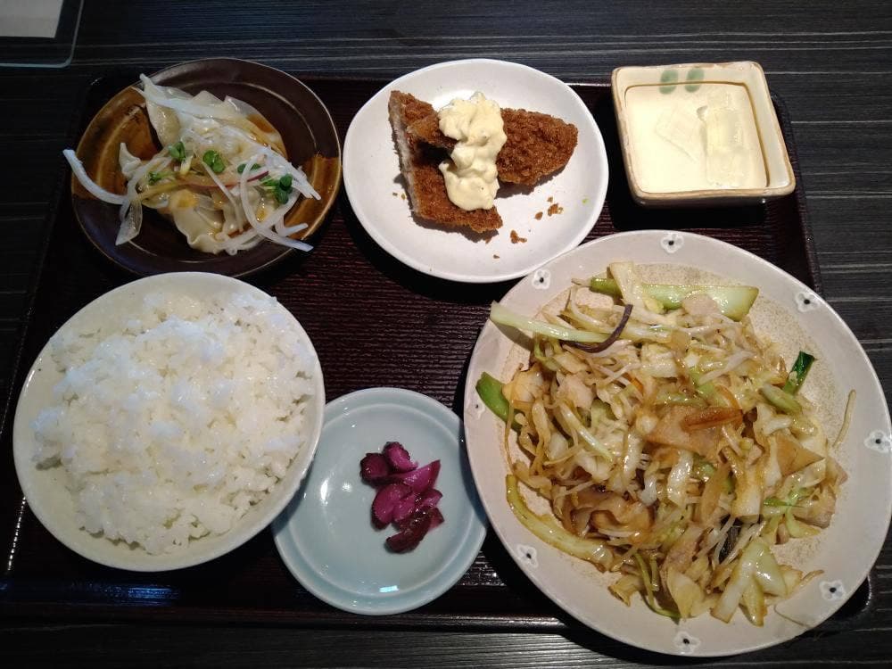 にこにこ亭