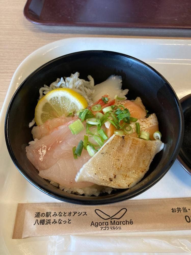 アゴラマルシェ