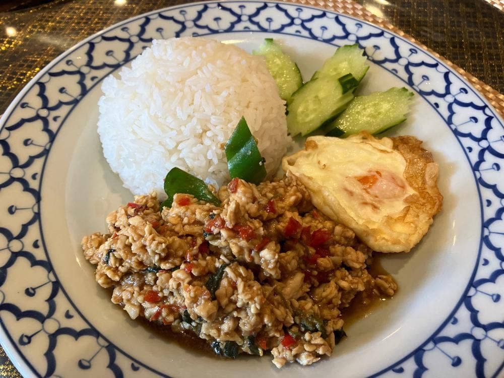 CHADA thai restaurant