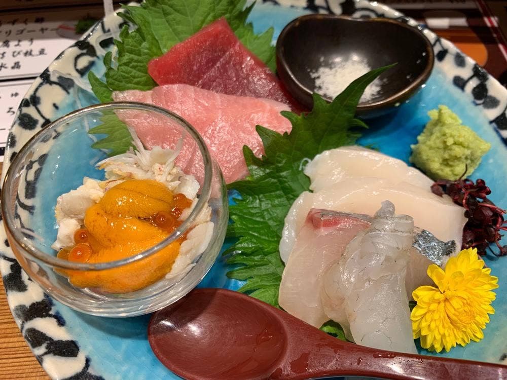 ちょこっと寿し 沖縄国際通り屋台村店