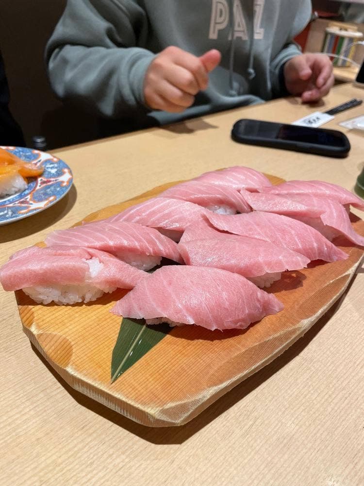 江戸前回転寿司 とれとれ屋 多田店