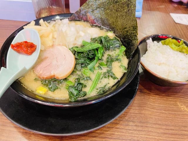 横浜家系ラーメン 代々木商店 2号店 - サブ画像1