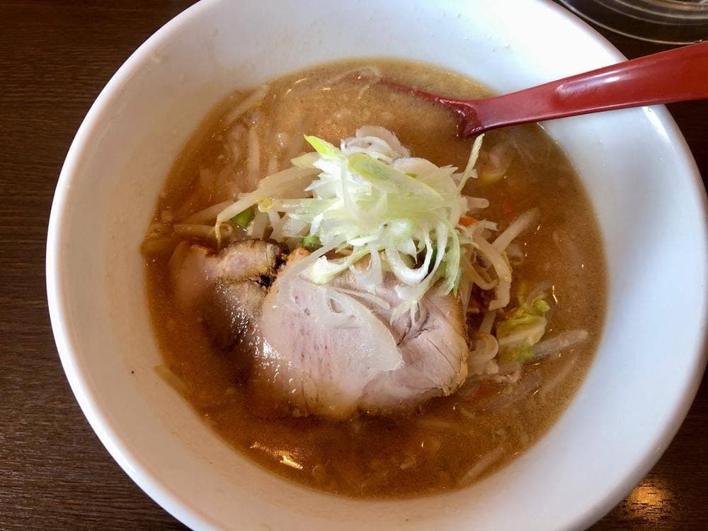 なまら