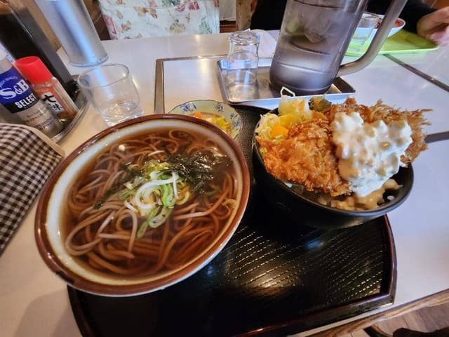 カレー・ザ・ハウス 三多賀 - サブ画像1