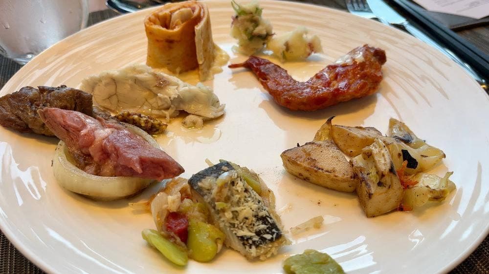 アトモス・ダイニング コンラッド大阪