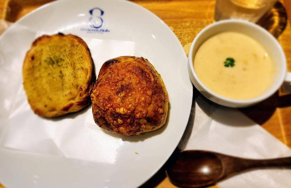 クレセントモーリー