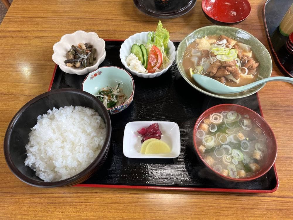 ますみや食堂